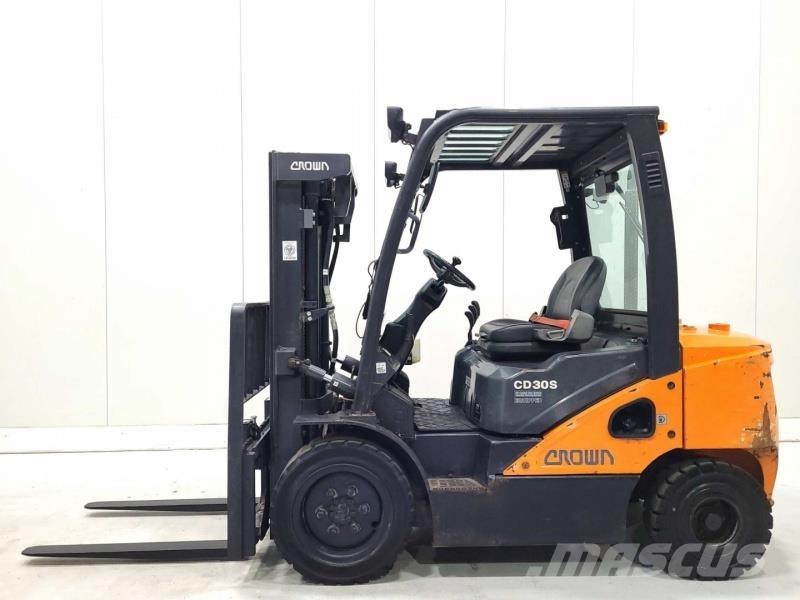 Doosan D30S-07 디젤 지게차