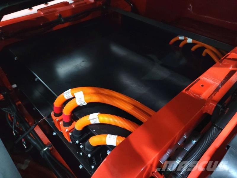 EP EFL1003-6 전동 지게차