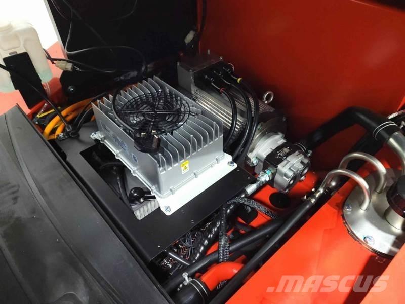 EP EFL252X2 150 HC 전동 지게차