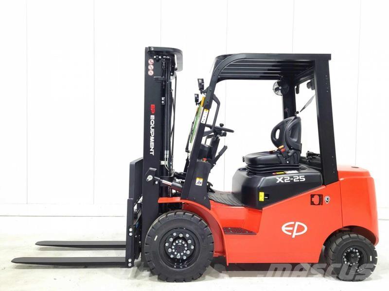 EP EFL252X2 HC 280 전동 지게차