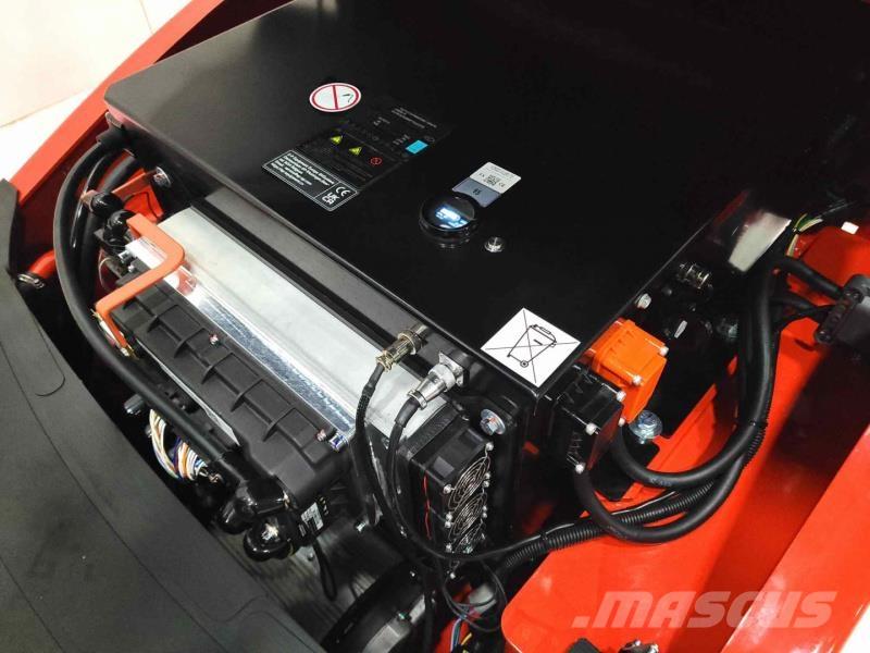 EP EFL303 280 HC 전동 지게차