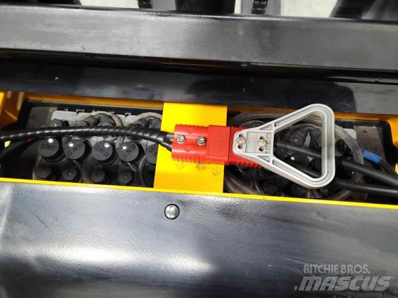 Hyundai 10ES 핸드 파레트 스태커