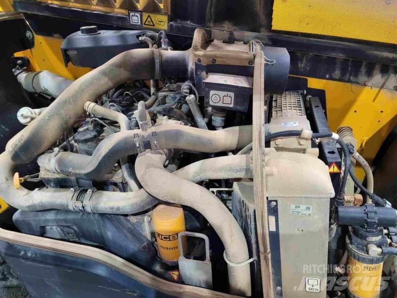 JCB 540-140 HIVIZ 텔러 핸들러