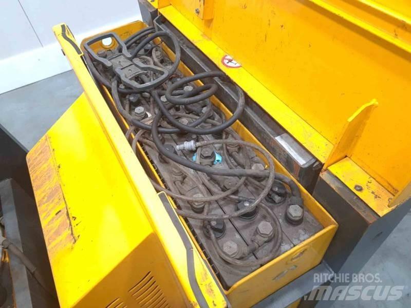 Jungheinrich EJG 108 보행식 리치 지게차