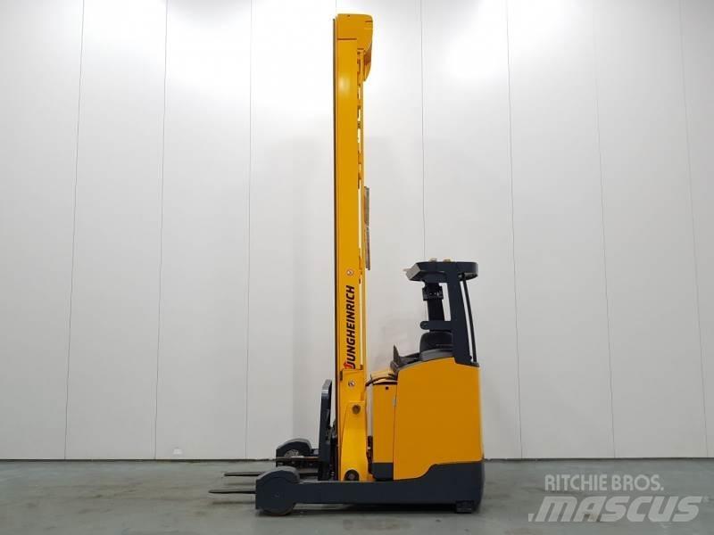 Jungheinrich ETV325 리치 트럭