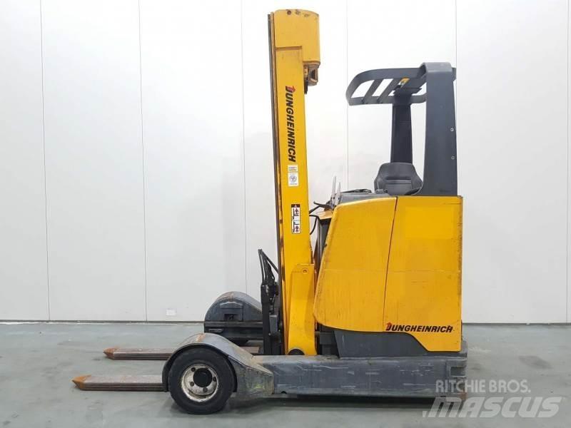 Jungheinrich ETVC20 리치 트럭