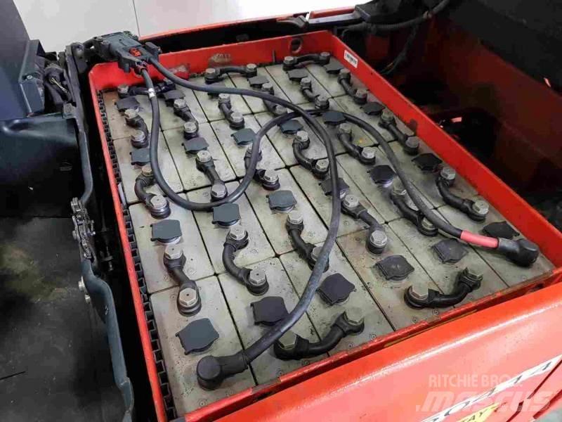 Linde E16PH 전동 지게차
