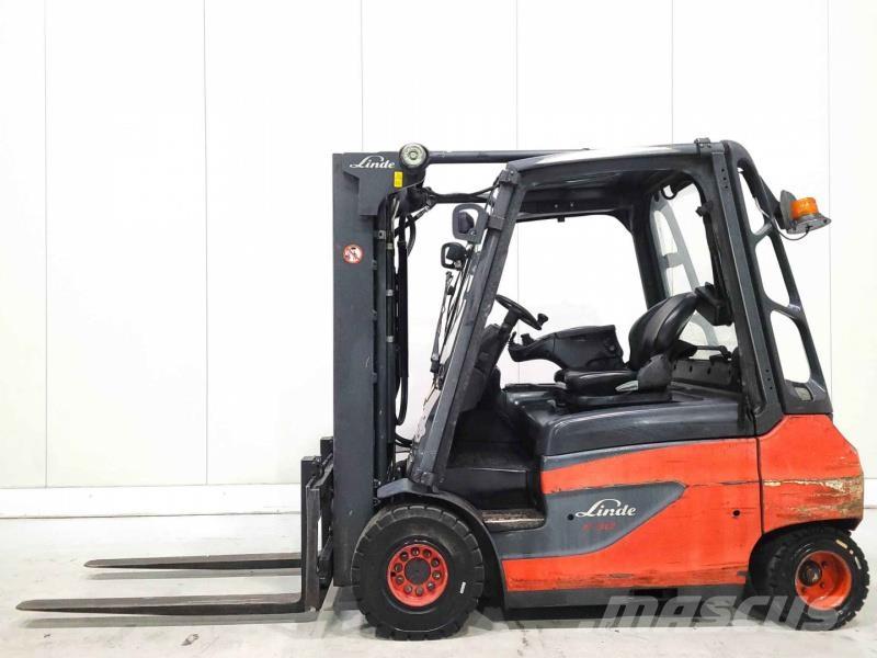 Linde E30-01 전동 지게차