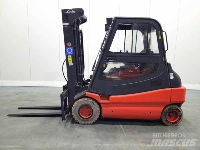 Linde E30-03 336 전동 지게차