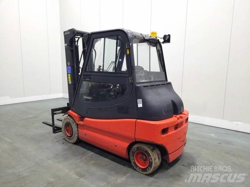 Linde E30-03 336 전동 지게차