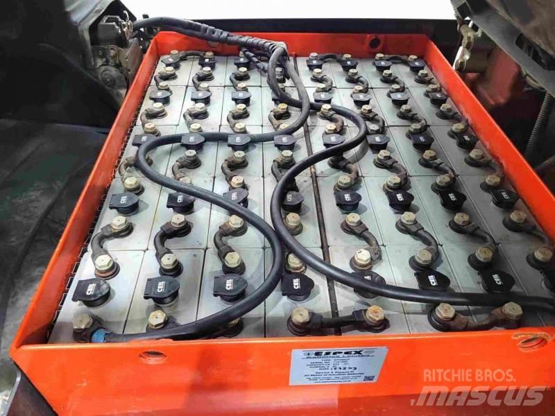 Linde E40 전동 지게차