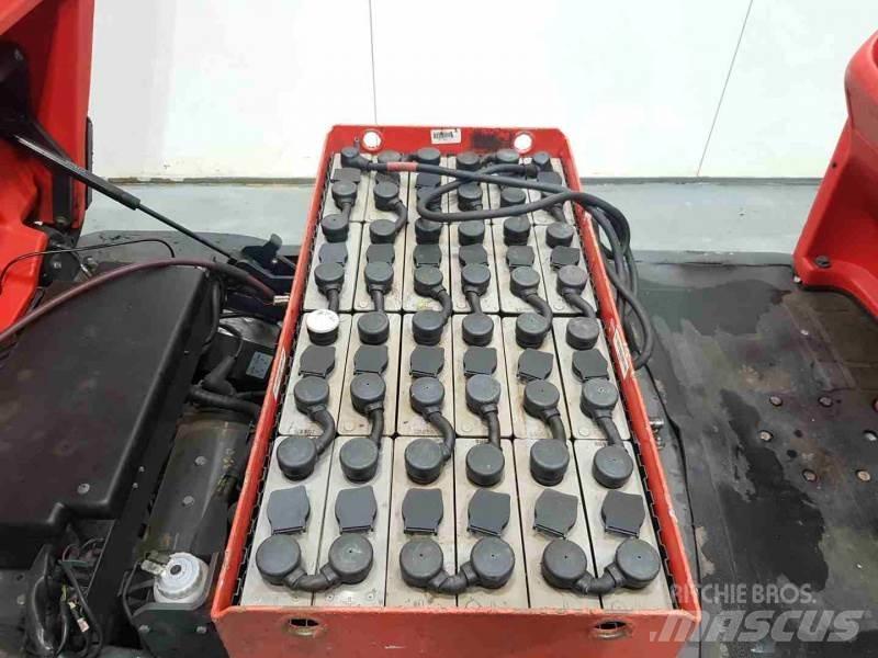 Linde P60Z 견인 트럭