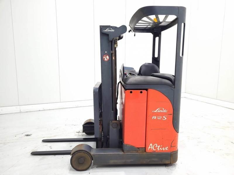 Linde R12 리치 트럭