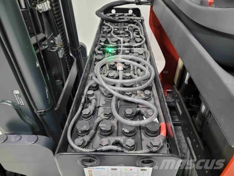 Linde R12B-01 리치 트럭