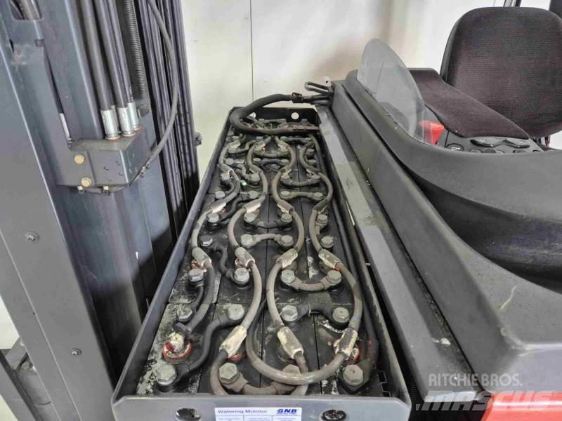 Linde R14-01 리치 트럭