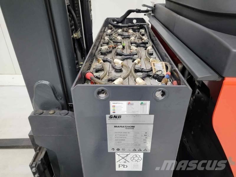 Linde R14G-01 리치 트럭