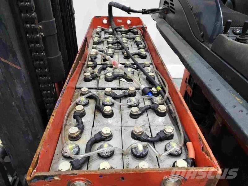 Linde R16 115 리치 트럭