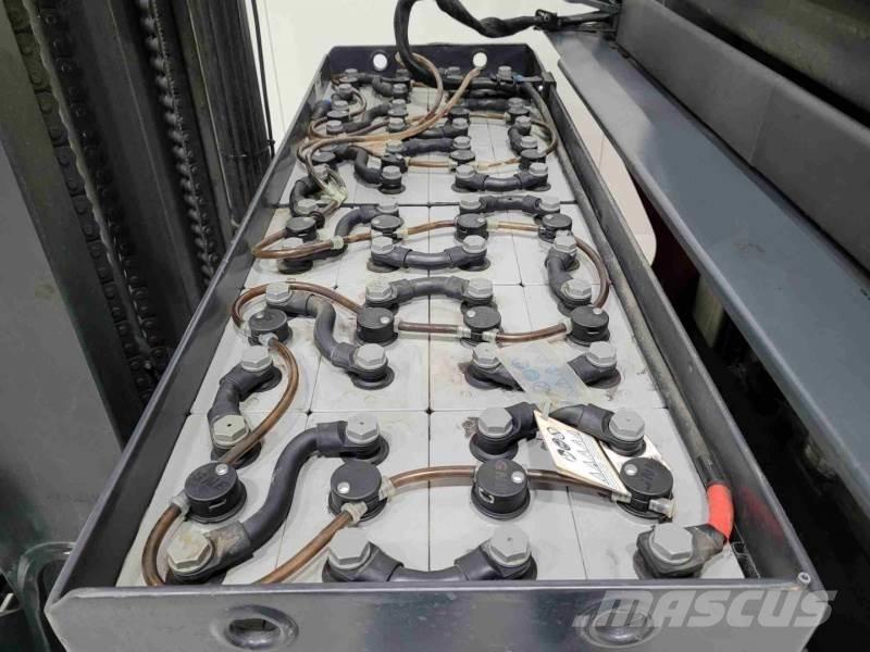 Linde R16HD-01 리치 트럭