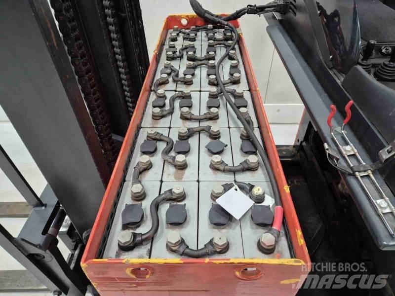 Linde R16S-12 리치 트럭