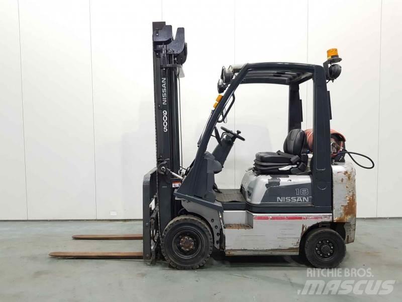 Nissan P1D1A18LQ LPG 지게차
