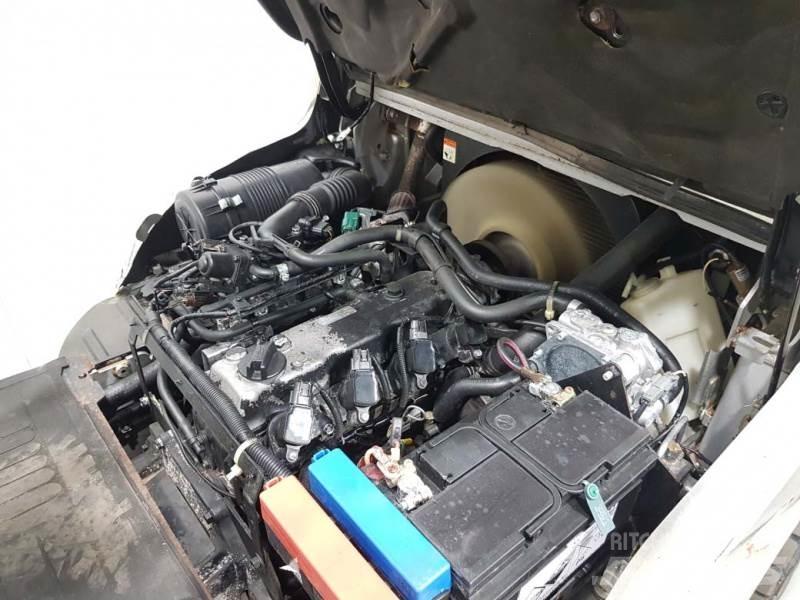Nissan UG1F2A35DU LPG 지게차