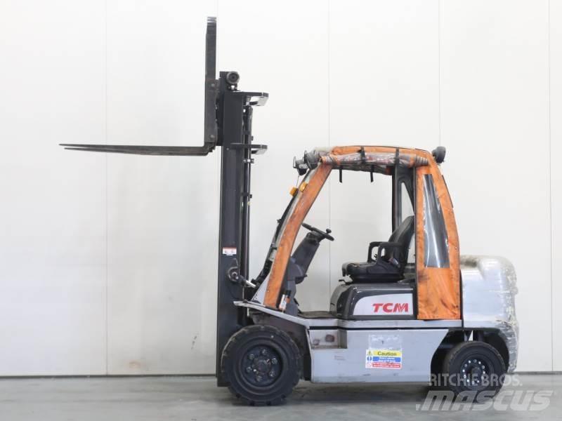 Nissan YG1D2A32H 디젤 지게차
