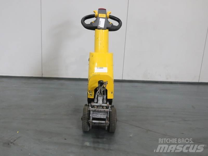  OTHER VEHICHLE SM100 PLUS 자재 장비 - 기타
