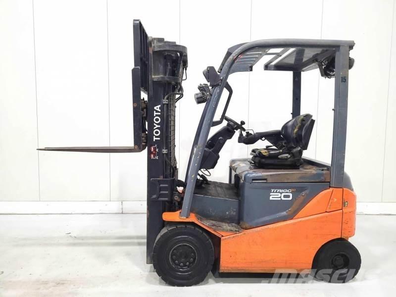 Toyota 8FBMKT20 전동 지게차