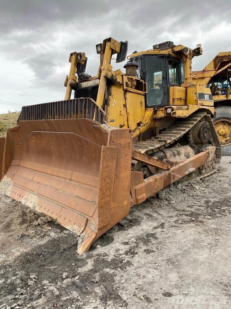 CAT D9T 크롤러 도저