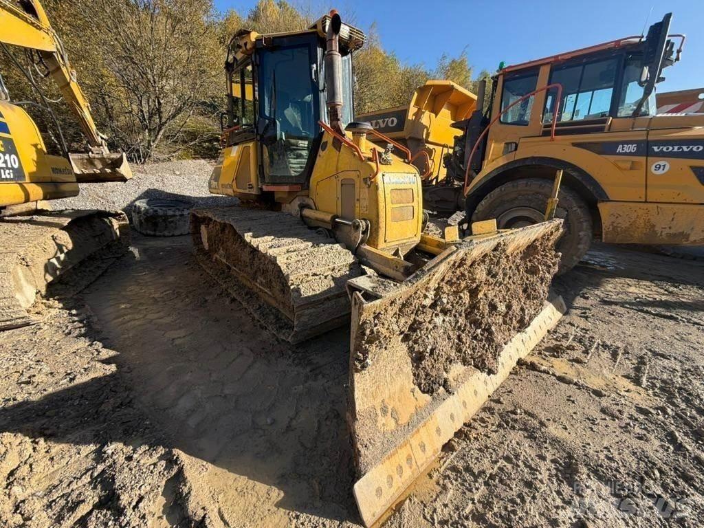 Komatsu D51PX 크롤러 도저