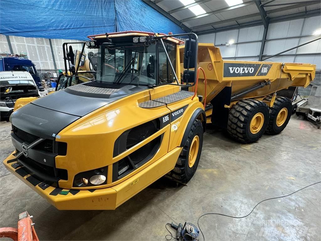 Volvo A30G 연결식 홀러