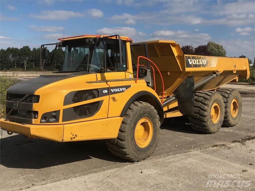 Volvo A30G 연결식 홀러