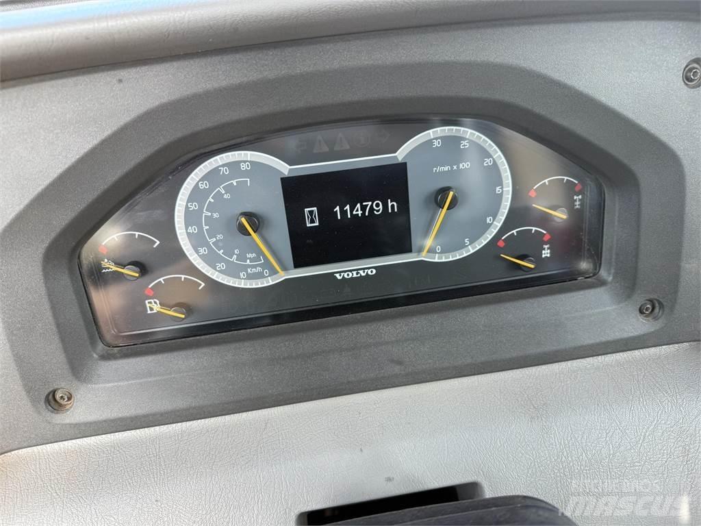 Volvo A30G 연결식 홀러