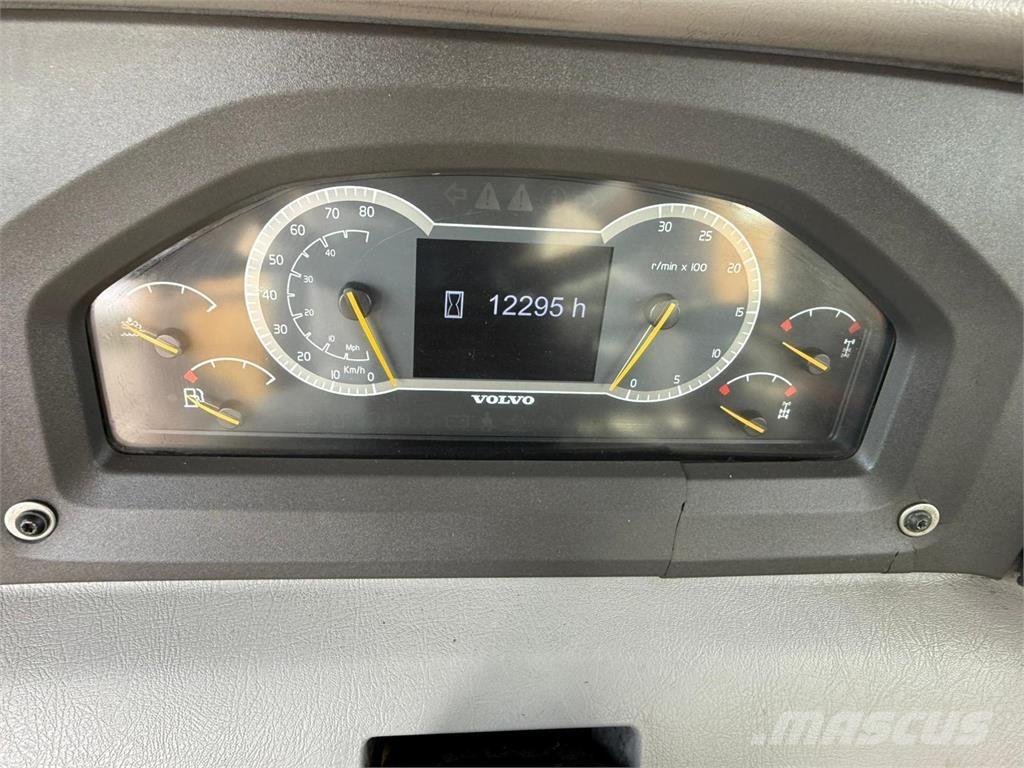 Volvo HAULER A30G 초대형 덤프 트럭