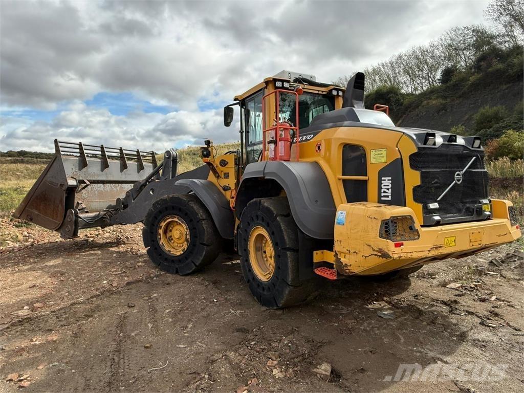 Volvo L120H  휠로우더