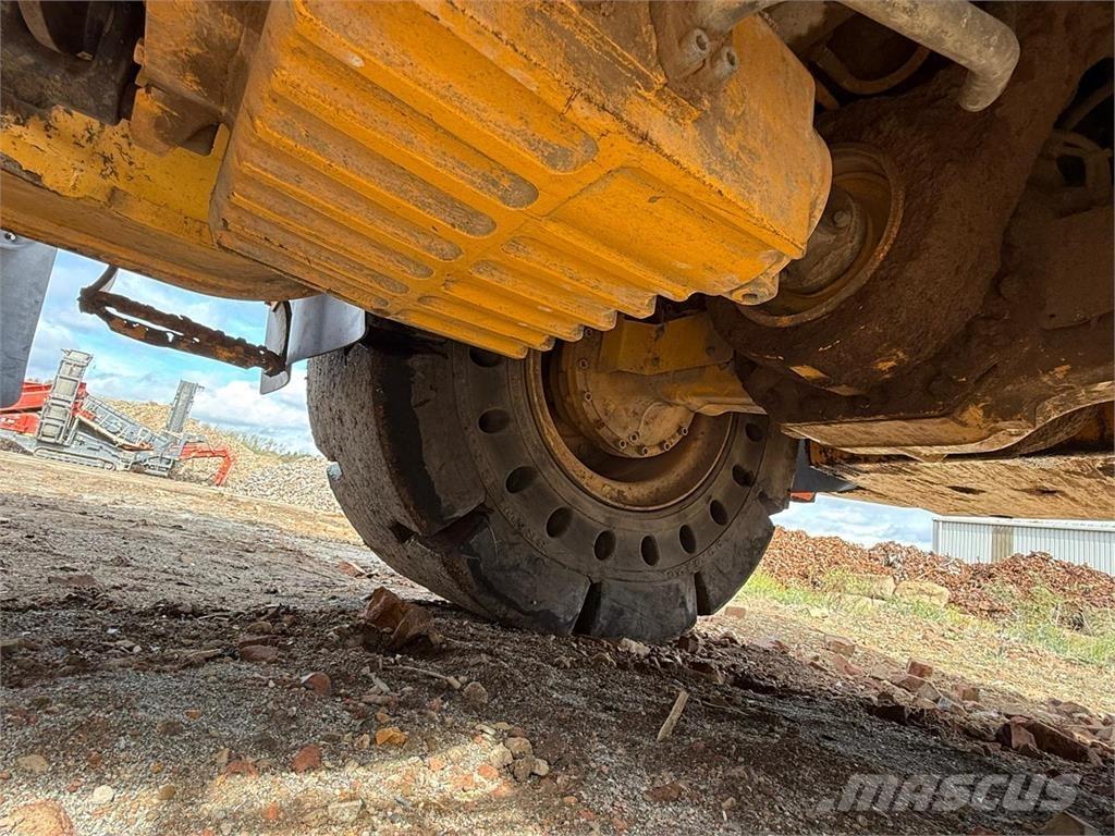 Volvo L120H  휠로우더