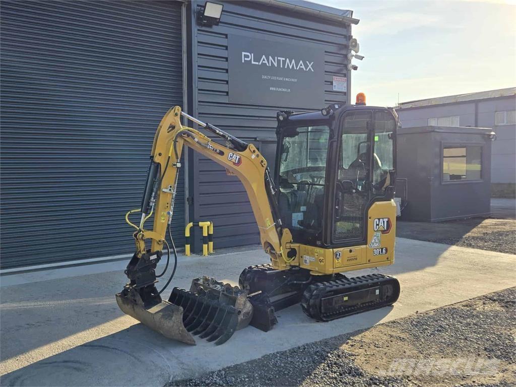 CAT 301.6 소형 굴삭기 7톤 미만