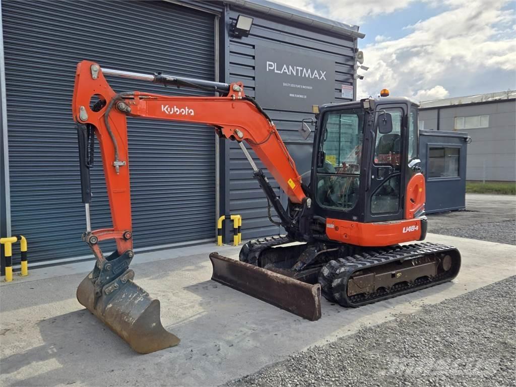 Kubota U48-4 중형굴삭기 7톤-28톤