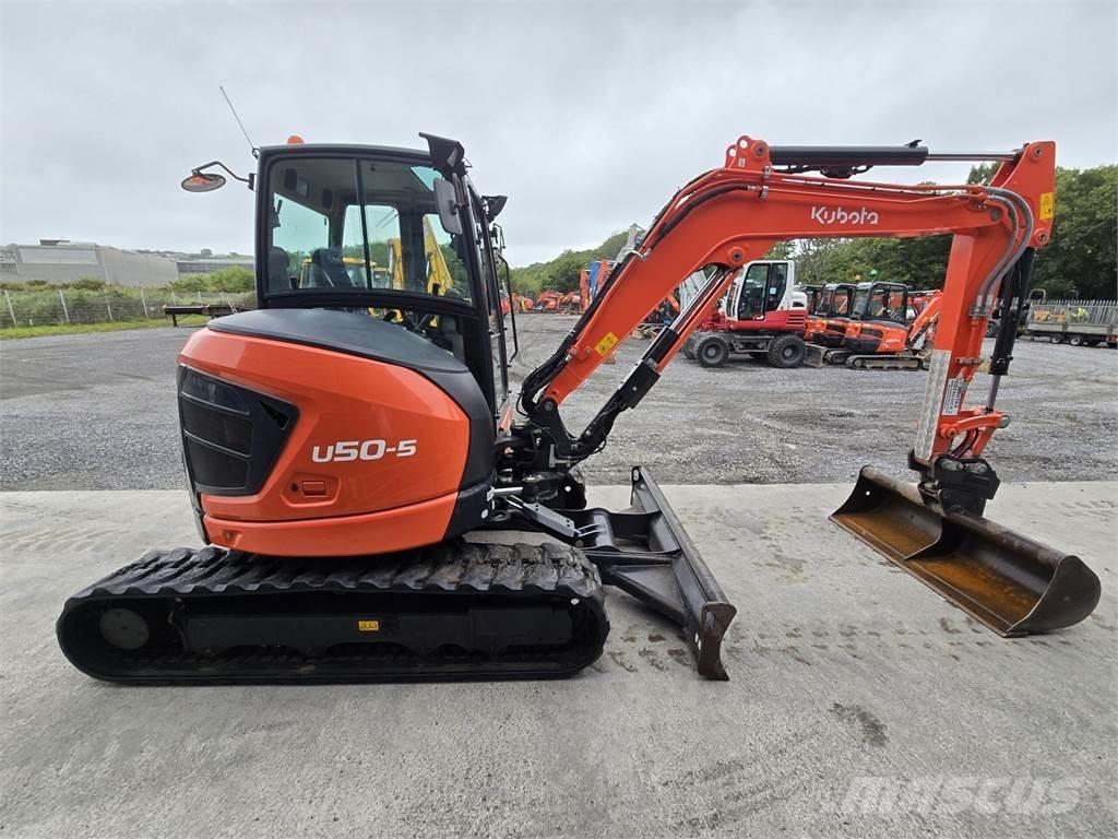 Kubota U50-5 중형굴삭기 7톤-28톤