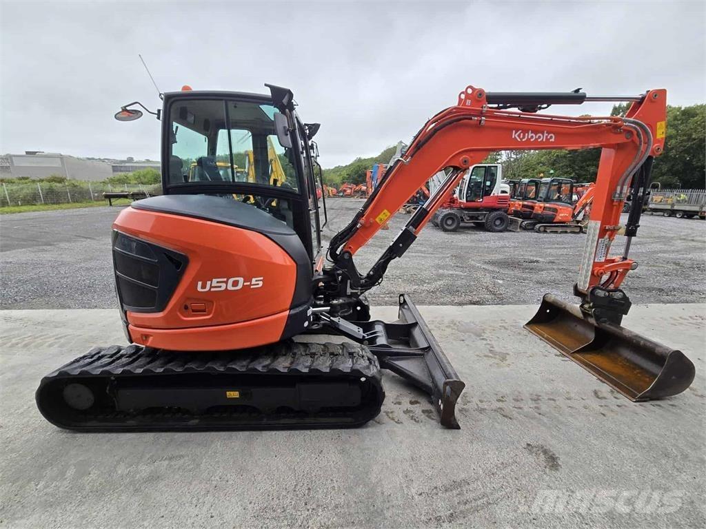 Kubota U50-5 중형굴삭기 7톤-28톤