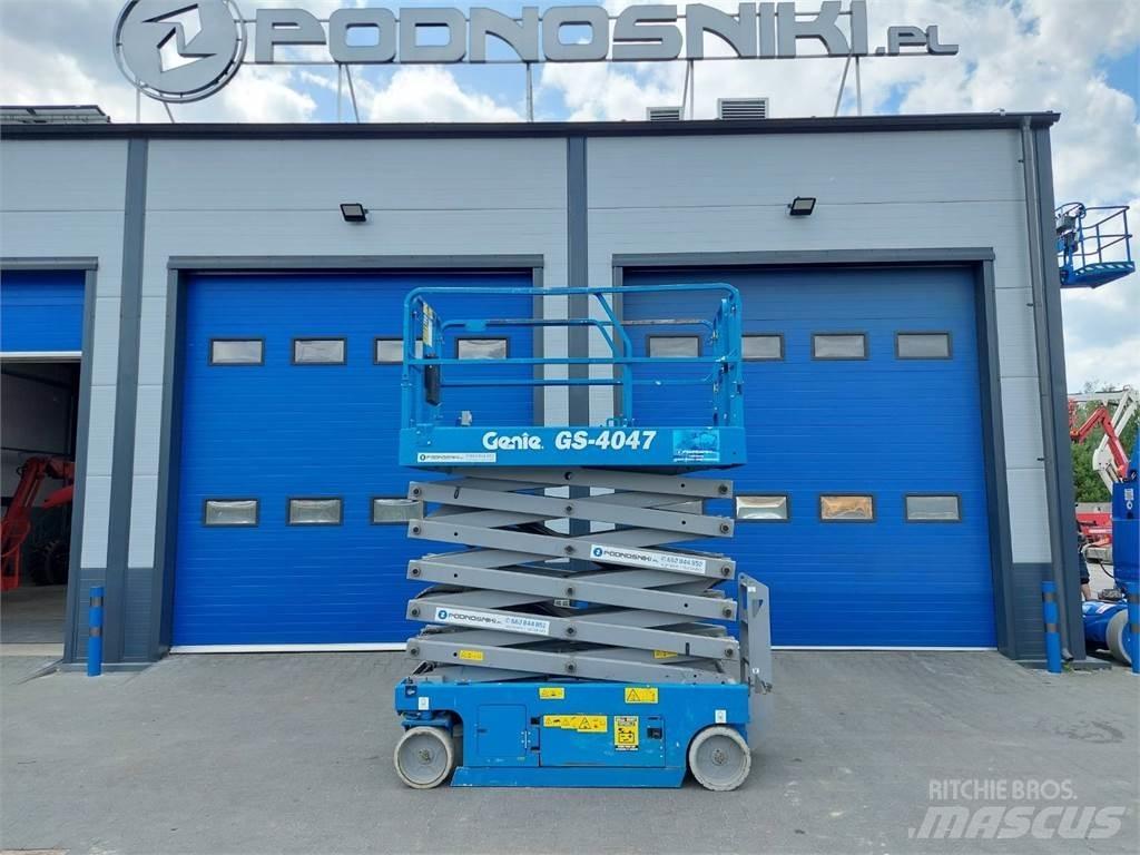 Genie GS-4047 가위형 리프트