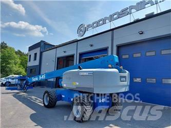 Genie S-85 견인식 전동이동 리프트
