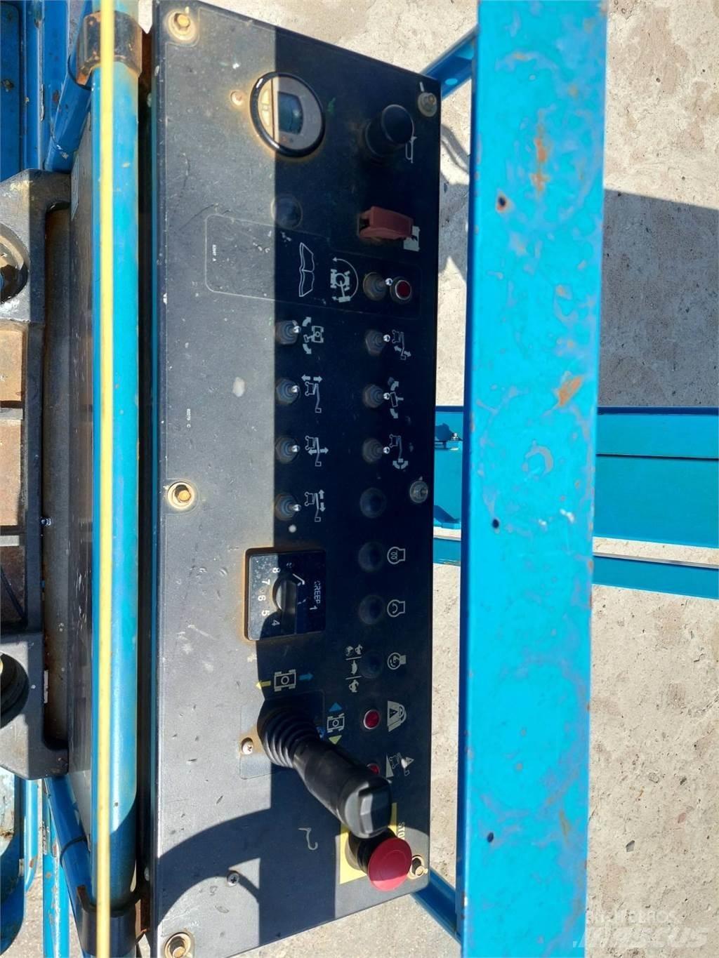 Genie Z-45/25J DC 관절형 전동이동 리프트