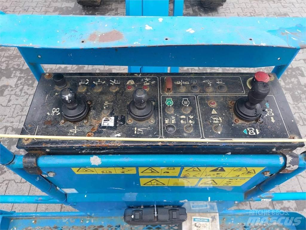 Genie Z-45/25J RT 관절형 전동이동 리프트