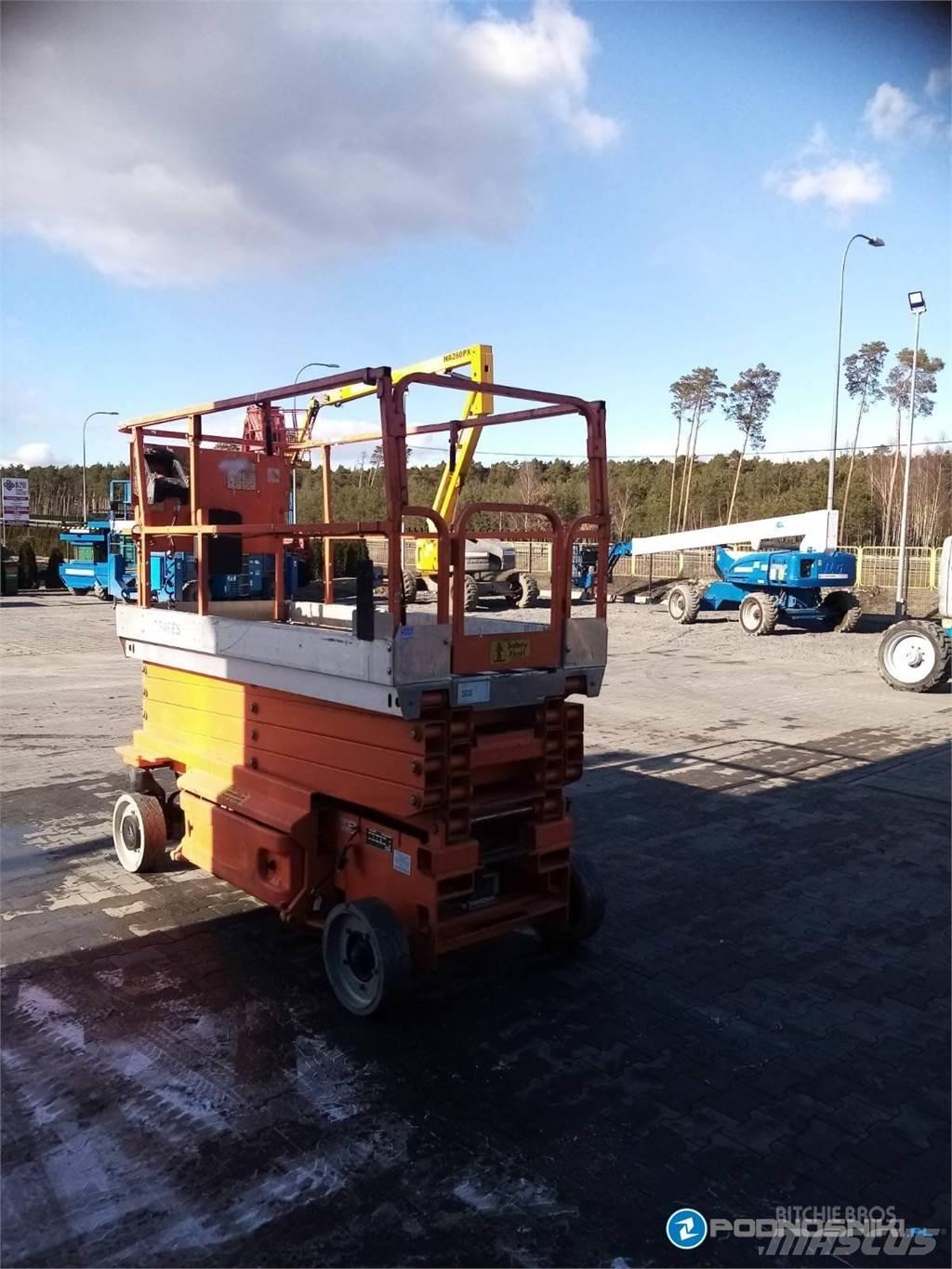 JLG 2646ES 가위형 리프트