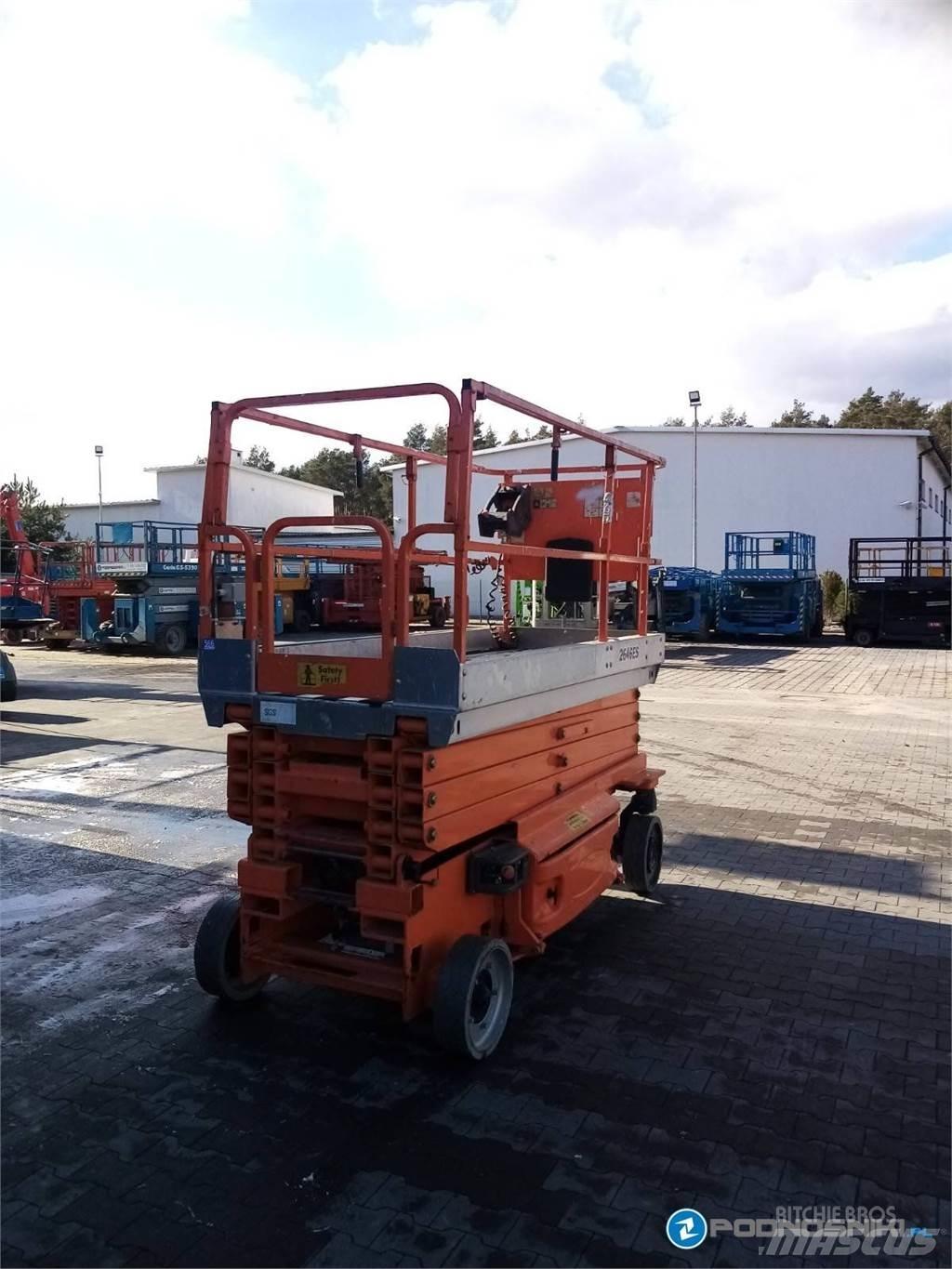JLG 2646ES 가위형 리프트