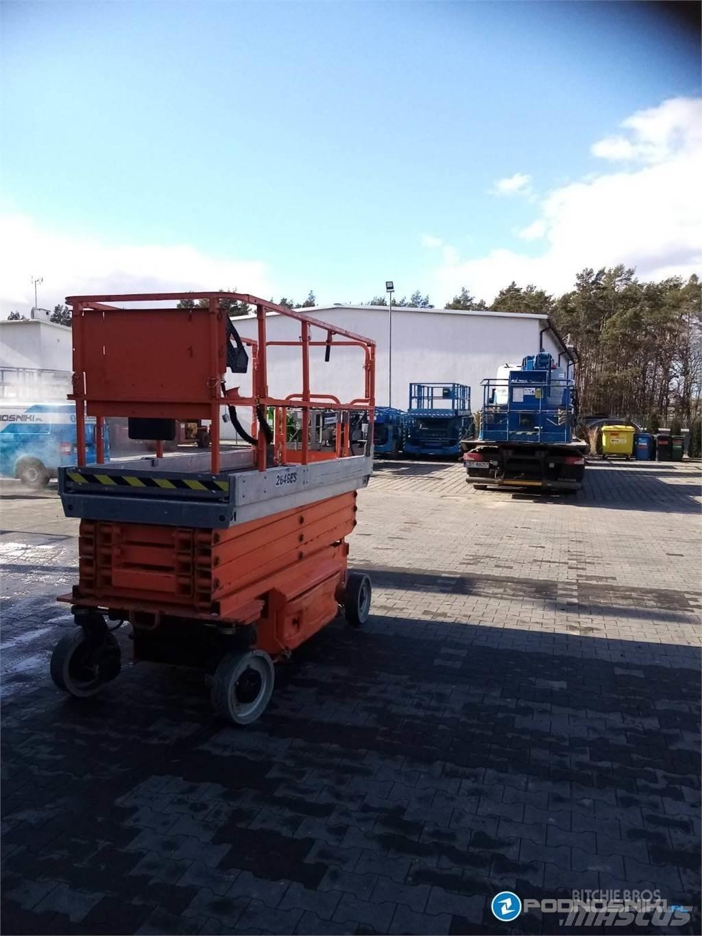 JLG 2646ES 가위형 리프트