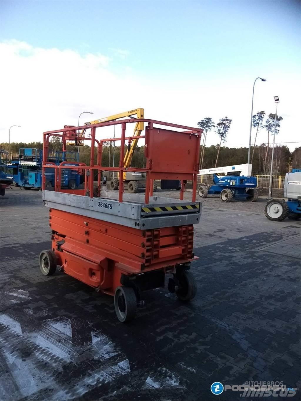 JLG 2646ES 가위형 리프트