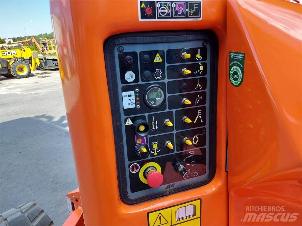 JLG E450AJ 관절형 전동이동 리프트