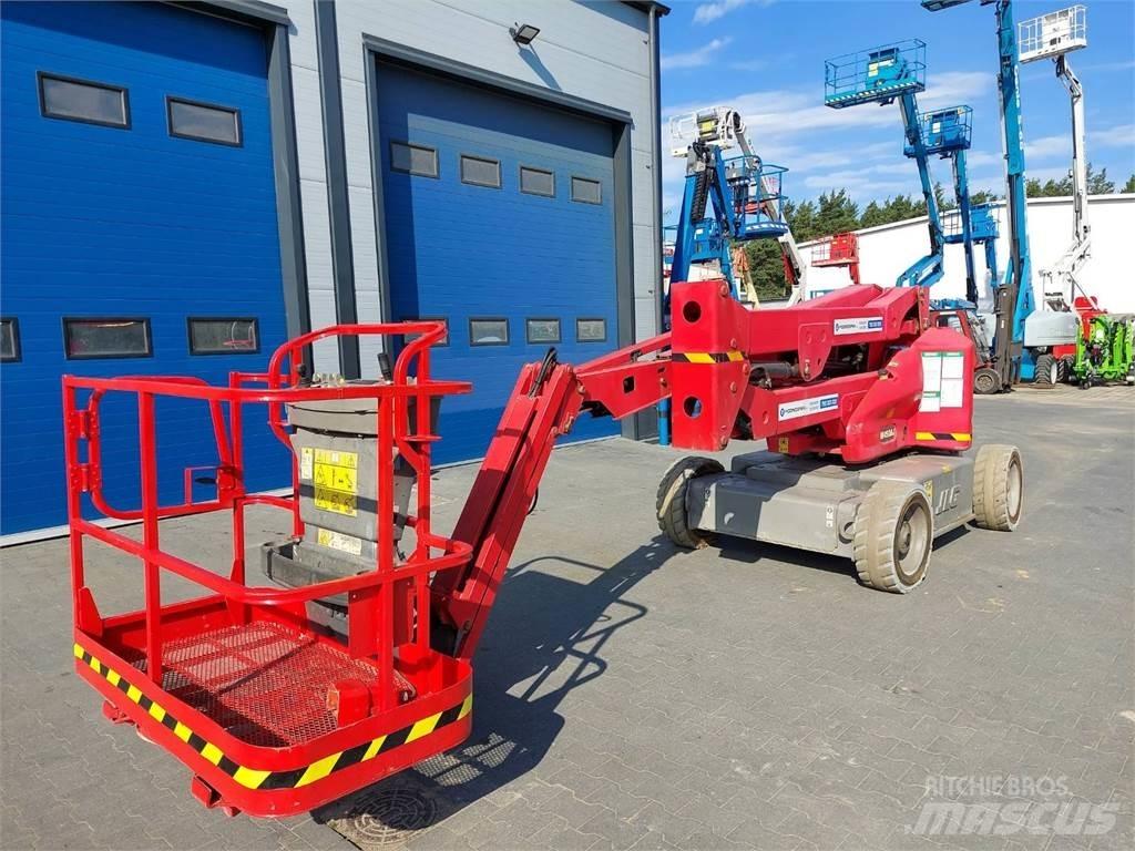 JLG M450AJ 관절형 전동이동 리프트
